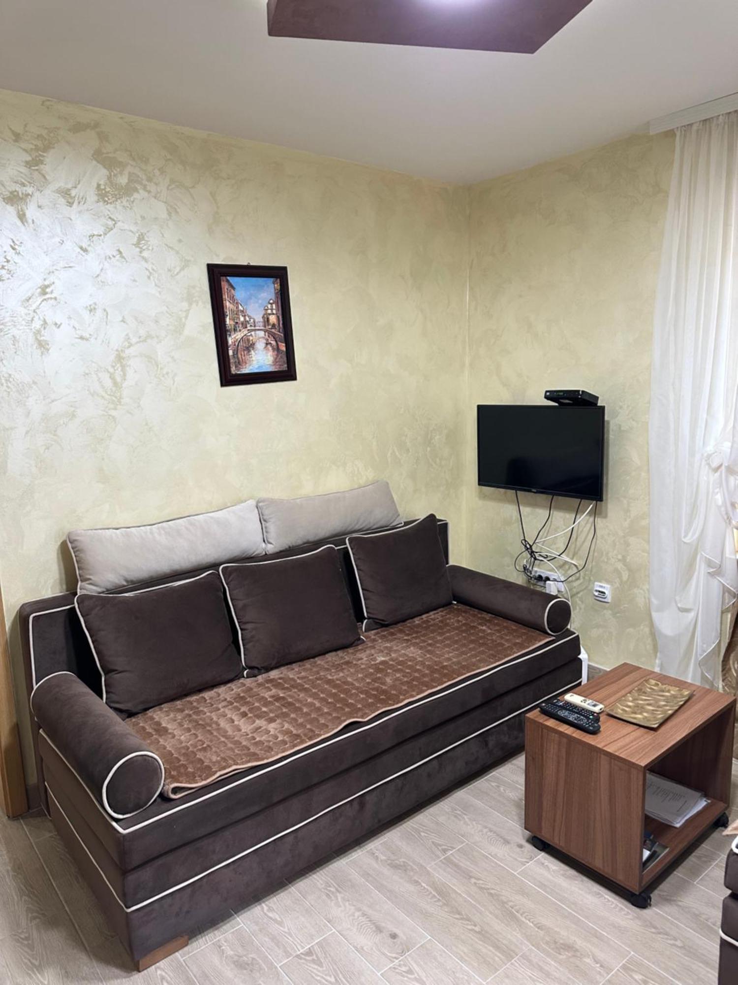 Apartamento Imperija Kragujevac Exterior foto